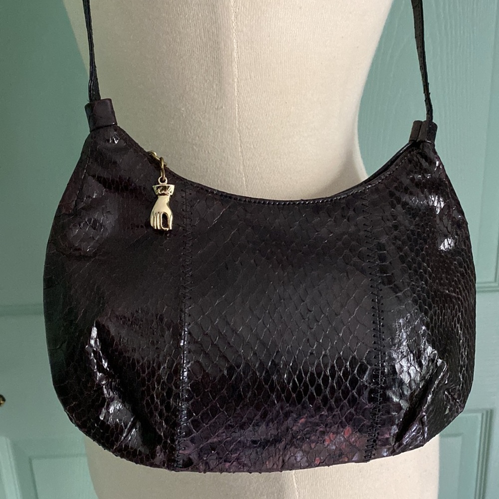 VINTAGE 80s black/brown snake skin shoulder/crossbody bag with hand charm zipper